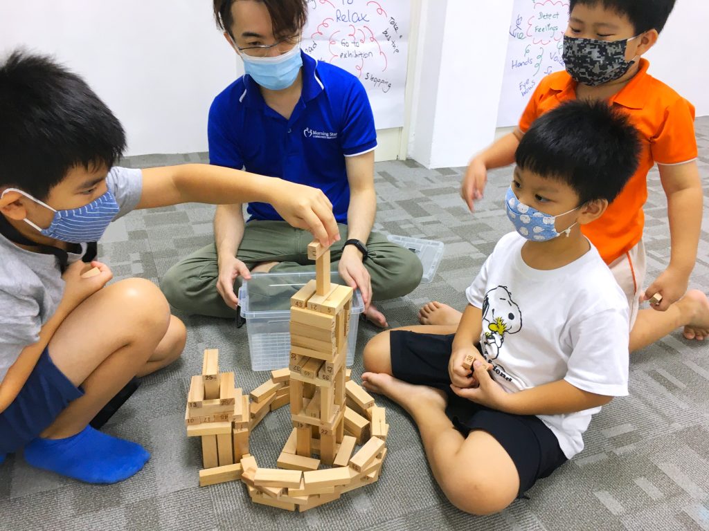 Roar with Dina Building Blocks